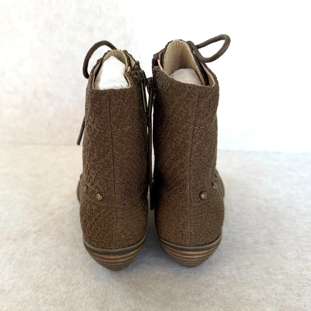 Joyfolie Eliza Boot Brown Girls Size 13 Lace Textured Ankle Boots NEW